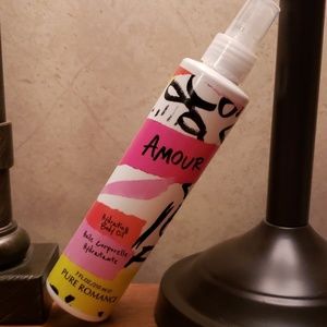 Body Moisturizing Spray